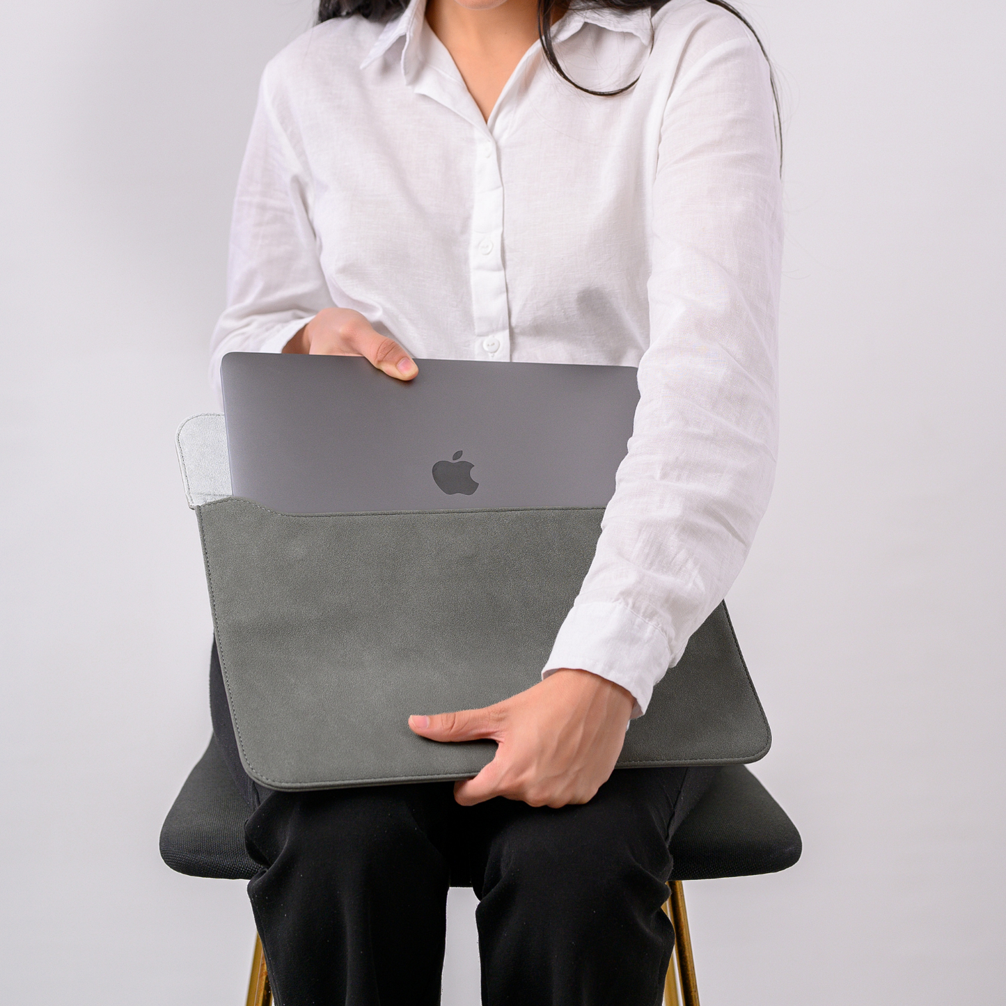 Mysu Slate Sleeve 15