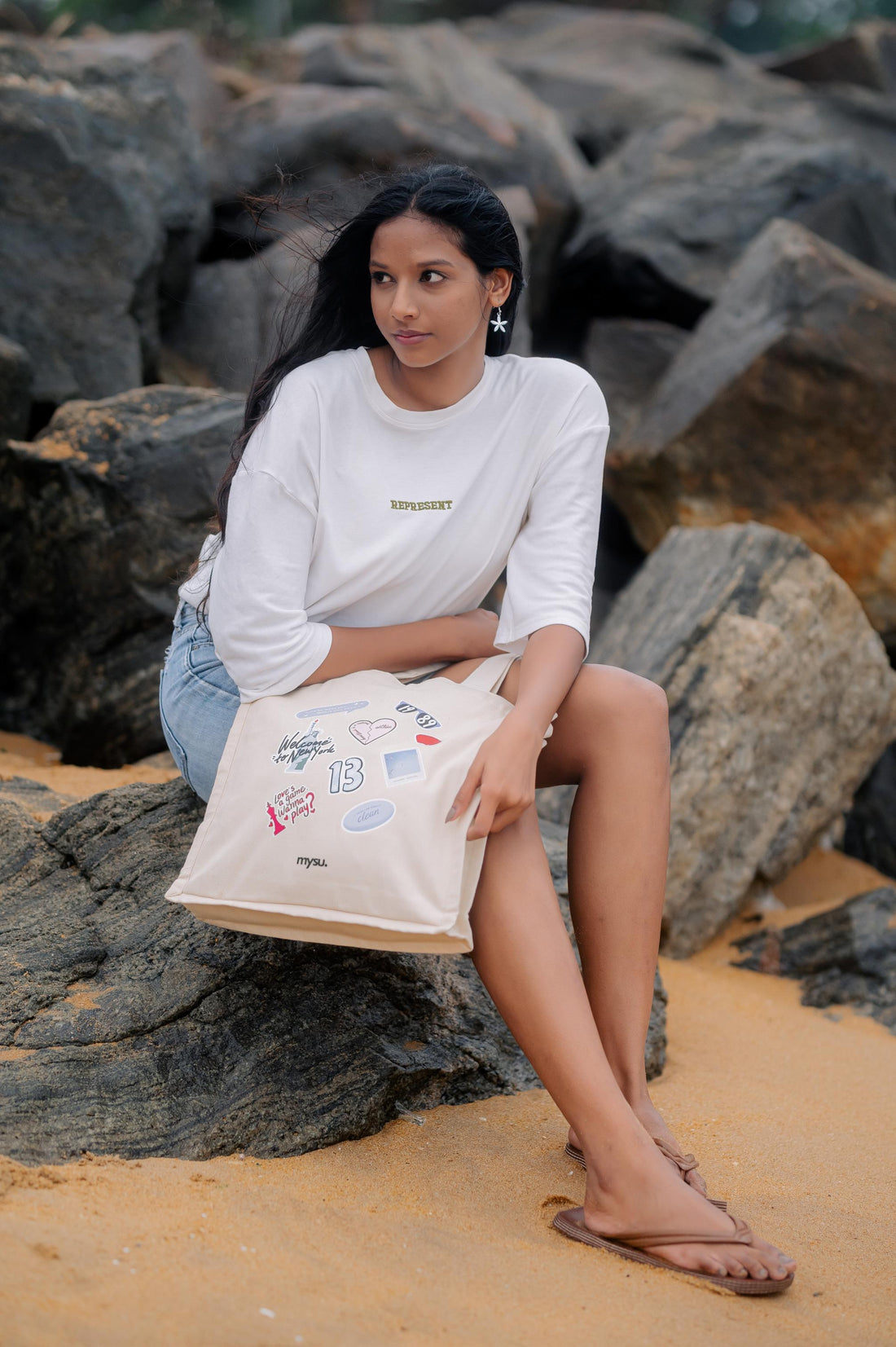 How do you determine the quality of a tote bag?